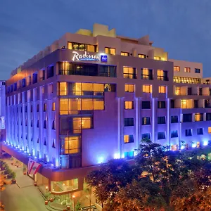 Отель Radisson Blu Martinez, Бейрут