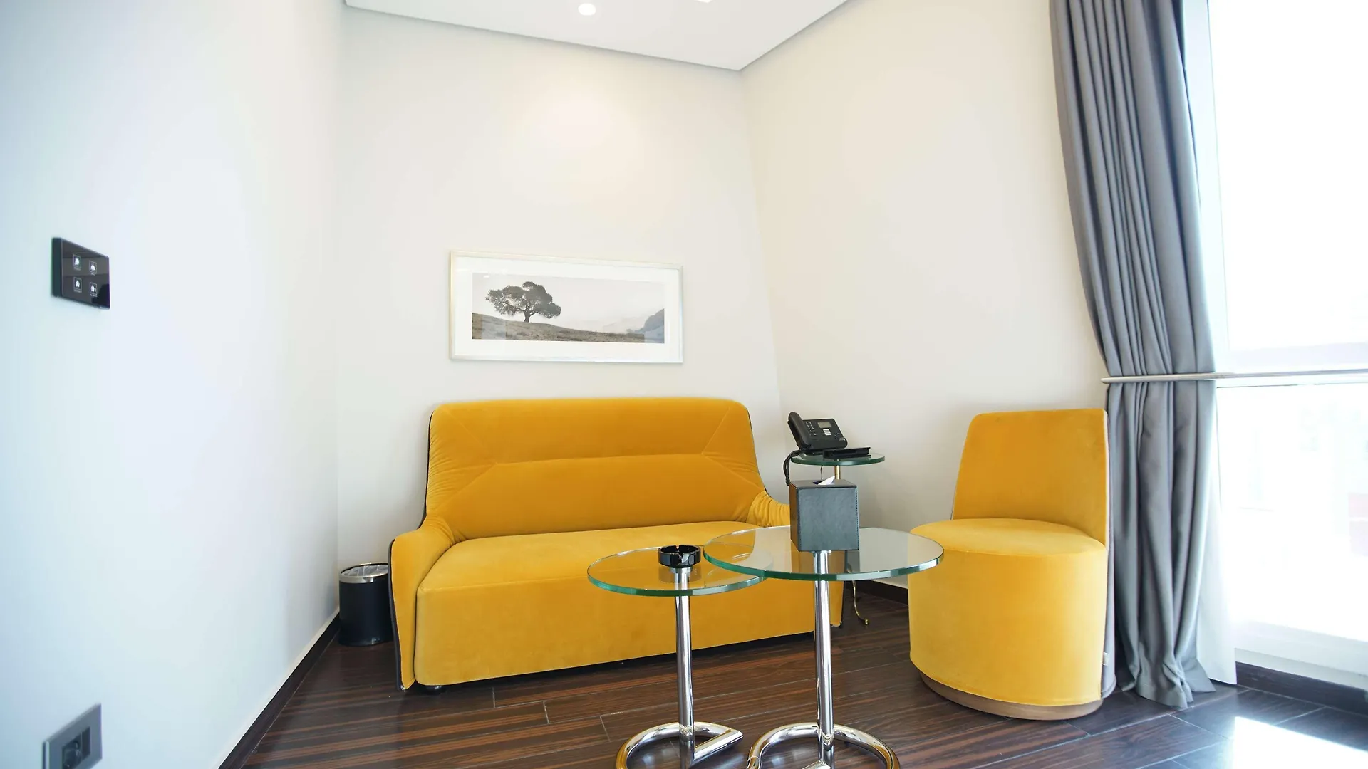 Отель Royal Tulip Achrafieh Бейрут