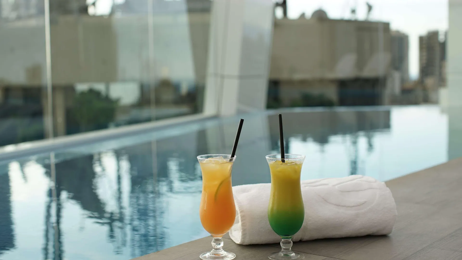 Отель Royal Tulip Achrafieh Бейрут
