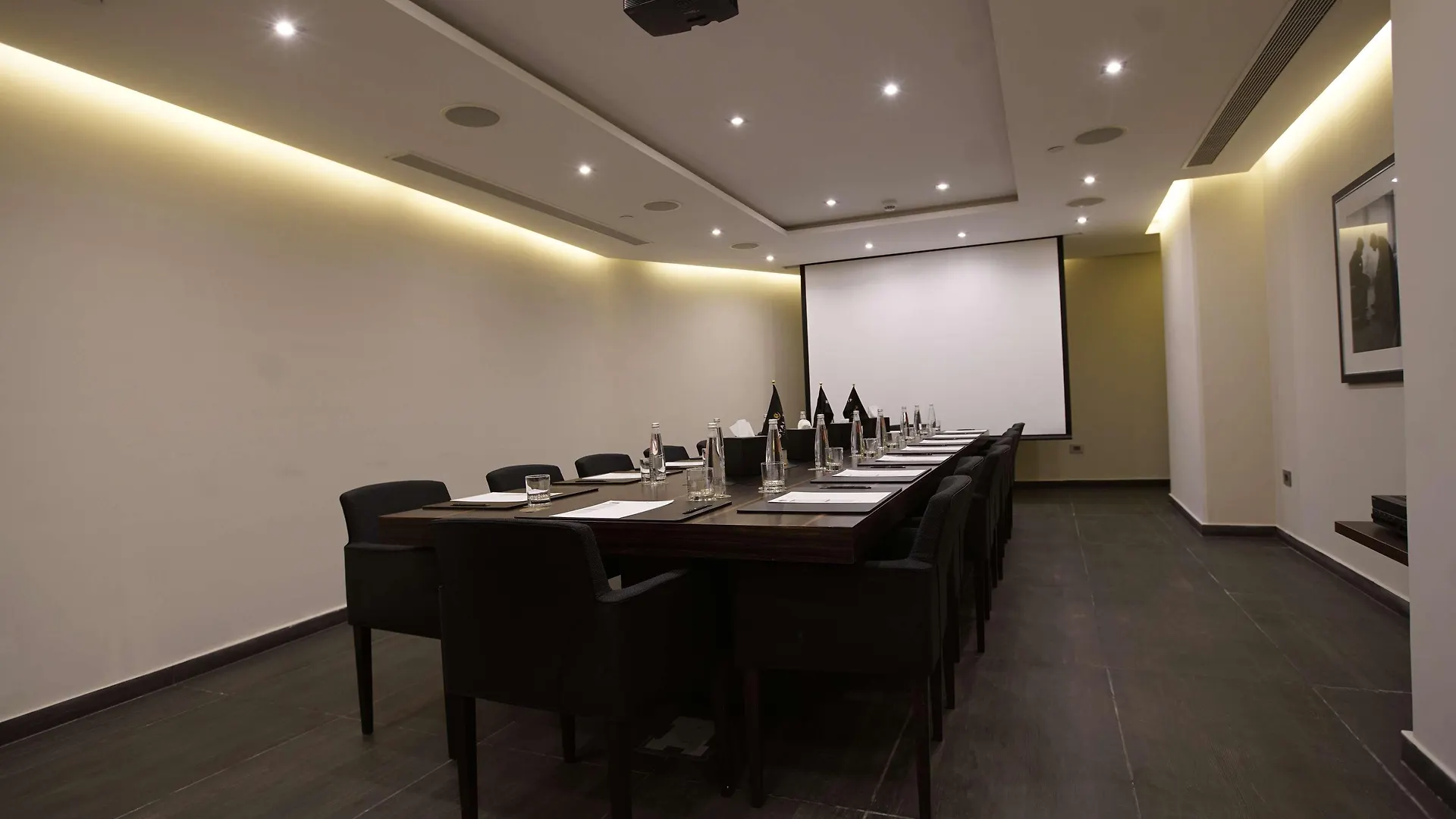 *****  Отель Royal Tulip Achrafieh Бейрут Ливан