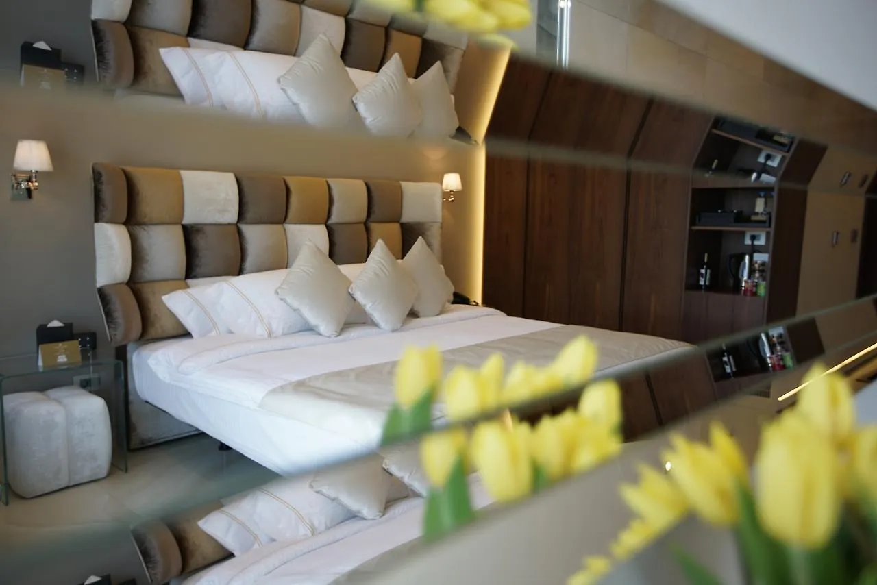 *****  Отель Royal Tulip Achrafieh Бейрут Ливан