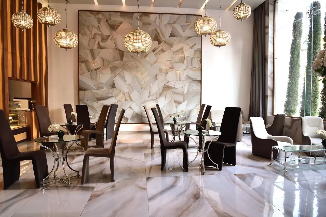 Отель Royal Tulip Achrafieh Бейрут Ливан